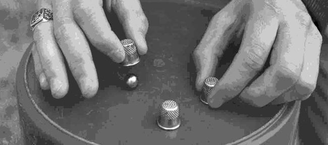 Играть в напёрстки на реальные деньги